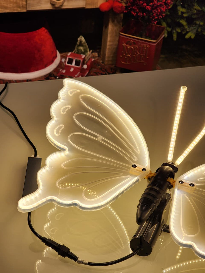 BORBOLETA 60CM COM LED WARM E MOVIMENTO COM SUPORTE BIVOLT