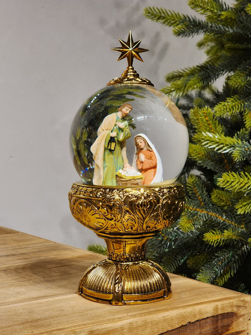 GLOBO DE NEVE COM SAGRADA FAMÍLIA DOURADO LUZ E MOVIMENTO 26,5CM